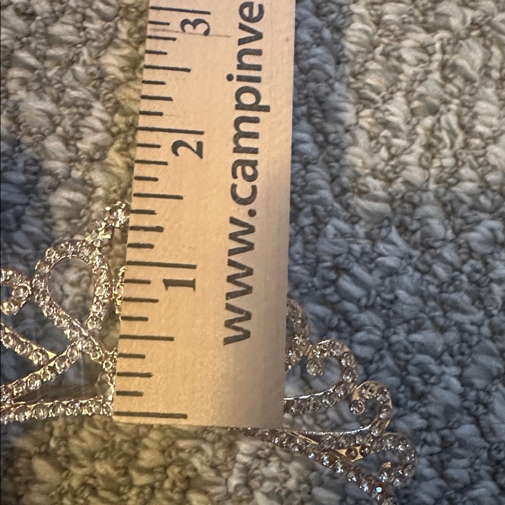 Elegant Gold Rhinestone Tiara Hair Comb - Picture 4 of 5